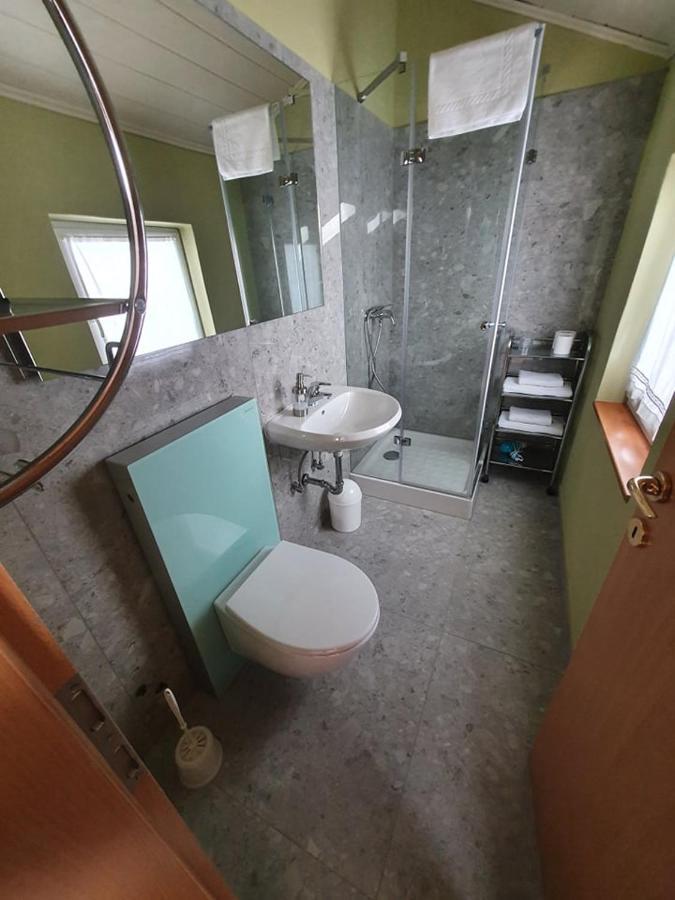 The Blue House Hotel โทลมิน ภายนอก รูปภาพ